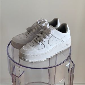 Nike Air Force 1 Sage Low